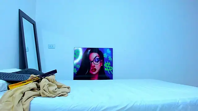 andrea cherryy online show from September 19, 2025, 2:10 pm