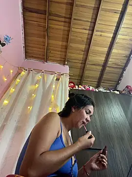 tezza smith online show from March 18, 2026, 11:24 am