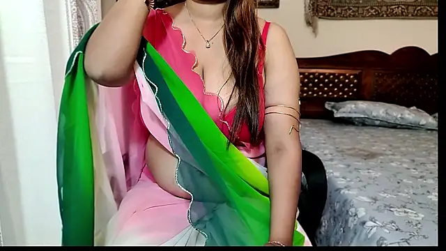 Snapshot of Alisaa-1 chatting on February 14, 2026, 3:07 am Alisaa-1 online show from February 14, 2026, 3:07 am