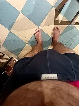 Dam70 online show from January 18, 2026, 7:23 am