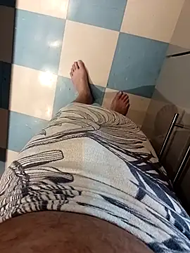 Dam70 online show from November 30, 2025, 9:54 am