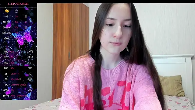 Cute  Nana online show from March 4, 2026, 1:52 pm