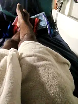 queen-dilee online show from March 19, 2026, 12:05 pm