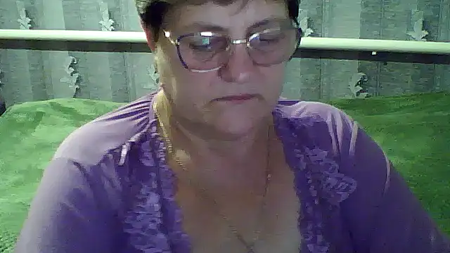 Snapshot of ElzaJewel chatting on October 11, 2025, 7:26 pm ElzaJewel online show from October 11, 2025, 7:26 pm