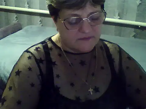 Snapshot of ElzaJewel chatting on December 2, 2025, 6:20 pm ElzaJewel online show from December 2, 2025, 6:20 pm