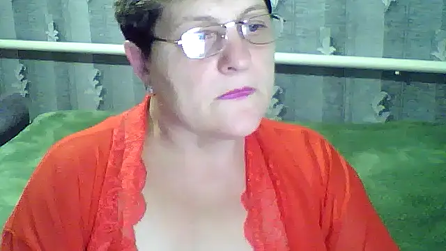 Snapshot of ElzaJewel chatting on September 12, 2025, 6:40 pm ElzaJewel online show from September 12, 2025, 6:40 pm