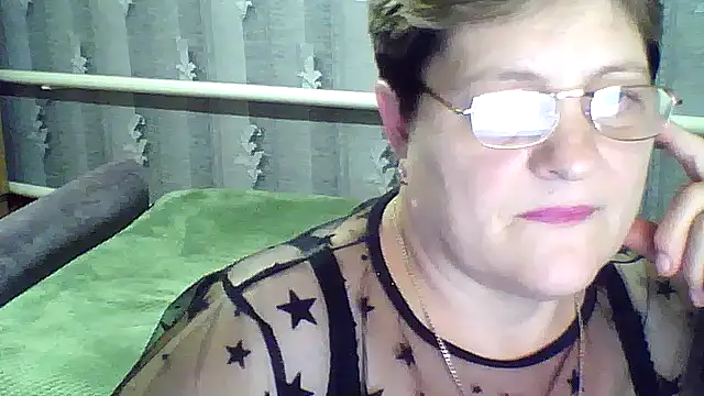 Snapshot of ElzaJewel chatting on September 11, 2025, 7:14 pm ElzaJewel online show from September 11, 2025, 7:14 pm