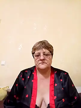 Snapshot of ElzaJewel chatting on October 1, 2025, 5:50 pm ElzaJewel online show from October 1, 2025, 5:50 pm