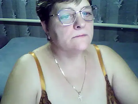 ElzaJewel online show from January 13, 2026, 7:40 pm