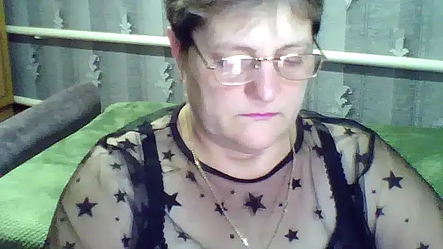 Snapshot of ElzaJewel chatting on September 13, 2025, 6:41 pm ElzaJewel online show from September 13, 2025, 6:41 pm