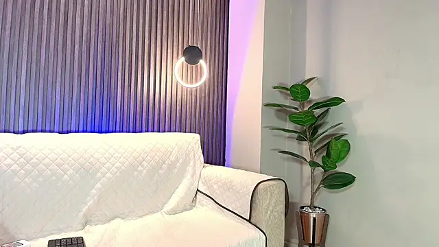 Snapshot of ariana_jhonson1 chatting on March 11, 2025, 7:25 pm ariana jhonson1 online show from March 11, 2025, 7:25 pm