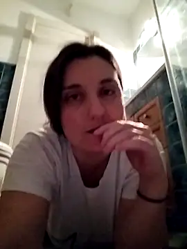 Snapshot of PrincessEileen89 chatting on March 5, 2025, 12:05 am PrincessEileen89 online show from March 5, 2025, 12:05 am