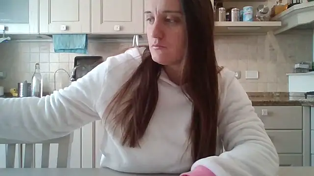 Snapshot of PrincessEileen89 chatting on February 12, 2026, 12:27 pm PrincessEileen89 online show from February 12, 2026, 12:27 pm