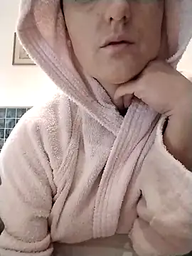 Snapshot of PrincessEileen89 chatting on September 25, 2025, 2:12 pm PrincessEileen89 online show from September 25, 2025, 2:12 pm