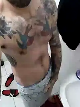 Snapshot of xdandan69 chatting on February 22, 2025, 1:33 am xdandan69 online show from February 22, 2025, 1:33 am