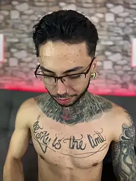 Walker Thomas1 online show from February 15, 2025, 10:31 pm