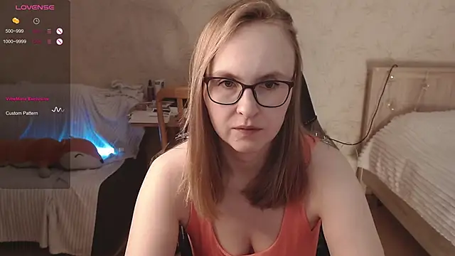 Snapshot of Agatha_Mott chatting on September 30, 2025, 5:13 am Agatha Mott online show from September 30, 2025, 5:13 am