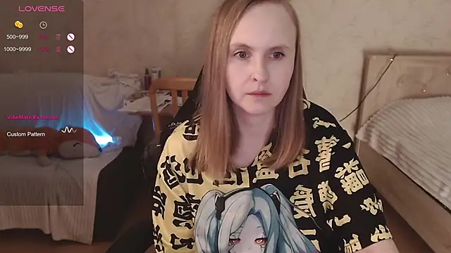 Snapshot of Agatha_Mott chatting on October 6, 2025, 5:08 am Agatha Mott online show from October 6, 2025, 5:08 am