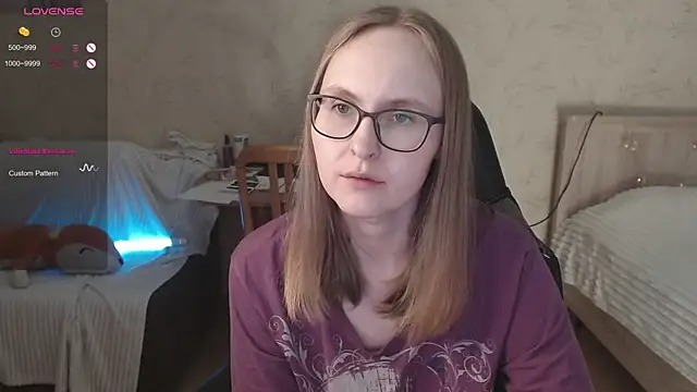 Snapshot of Agatha_Mott chatting on September 27, 2025, 5:02 am Agatha Mott online show from September 27, 2025, 5:02 am