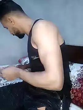 mahmod d online show from February 2, 2025, 9:23 pm