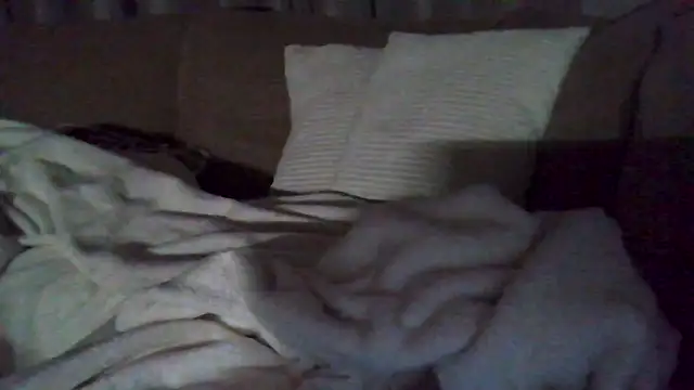 Snapshot of pietjepuk1310 chatting on March 18, 2026, 5:32 am pietjepuk1310 online show from March 18, 2026, 5:32 am