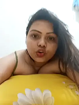 blue-berry07 online show from April 1, 2026, 9:23 pm