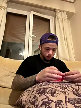 Snapshot of yeiyei_oficial chatting on November 27, 2025, 5:57 pm yeiyei oficial online show from November 27, 2025, 5:57 pm