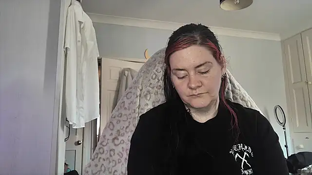 AureliaXOX online show from March 20, 2026, 11:00 am