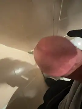 sark0606 online show from February 17, 2026, 4:37 pm