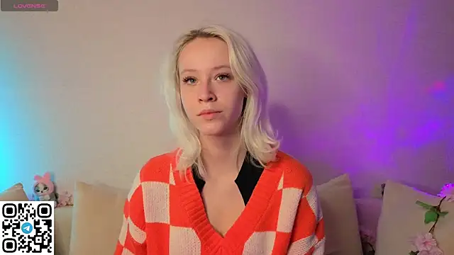 Anadeyaaa online show from November 8, 2025, 2:48 am