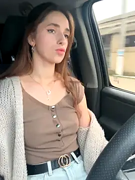 Maria Moonlight online show from November 29, 2025, 9:09 am