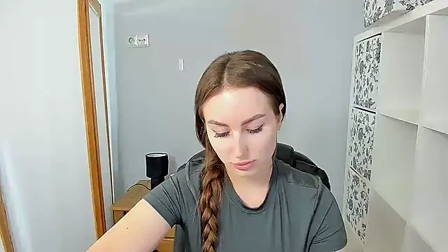 Snapshot of DonnaCam chatting on September 12, 2025, 2:39 pm DonnaCam online show from September 12, 2025, 2:39 pm