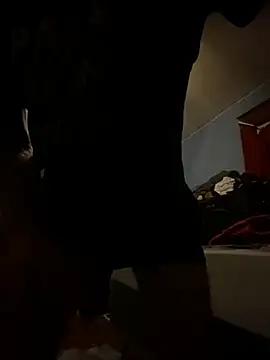 Snapshot of hintly chatting on October 24, 2025, 11:09 am hintly online show from October 24, 2025, 11:09 am