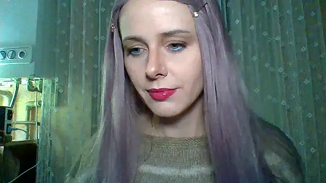 LuminousLady online show from March 2, 2025, 4:58 pm