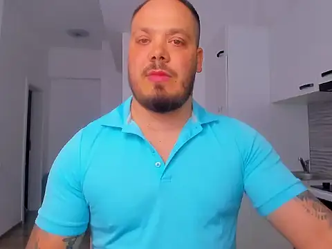 ZackMasterss online show from April 14, 2026, 5:40 pm