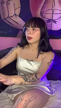 Snapshot of Valu_euphoria chatting on November 1, 2025, 6:57 pm Valu euphoria online show from November 1, 2025, 6:57 pm