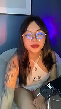 Snapshot of Valu_euphoria chatting on November 20, 2025, 9:36 pm Valu euphoria online show from November 20, 2025, 9:36 pm