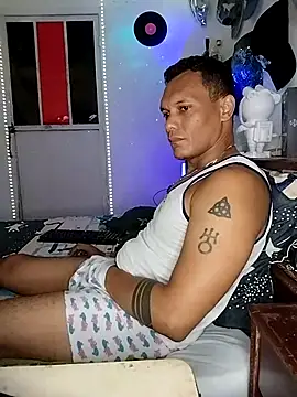 XhaseFoX online show from March 8, 2025, 3:17 am