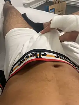 Snapshot of amialiii chatting on February 3, 2025, 2:47 am amialiii online show from February 3, 2025, 2:47 am