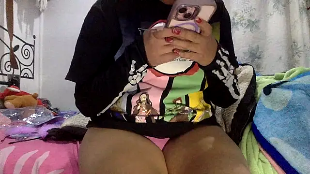 sharonlopez9611 online show from January 8, 2026, 3:34 am