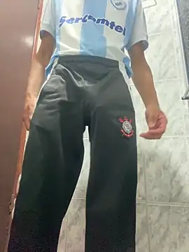 Snapshot of Mineirinho043 chatting on March 22, 2025, 11:21 am Mineirinho043 online show from March 22, 2025, 11:21 am