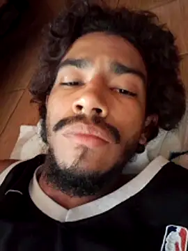 Mineirinho043 online show from December 5, 2025, 6:28 pm