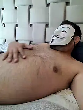 El inge oso online show from February 3, 2025, 9:50 pm