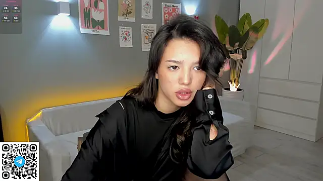 Snapshot of RikoAsada chatting on September 19, 2025, 7:23 am RikoAsada online show from September 19, 2025, 7:23 am