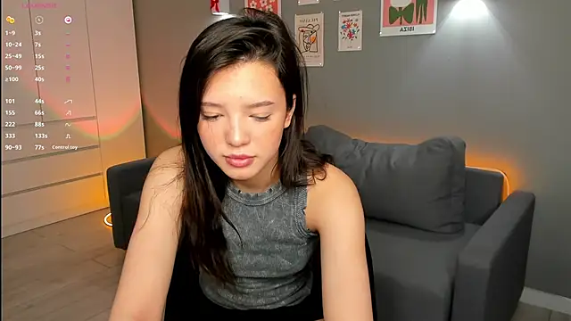 Snapshot of RikoAsada chatting on March 21, 2025, 9:23 am RikoAsada online show from March 21, 2025, 9:23 am