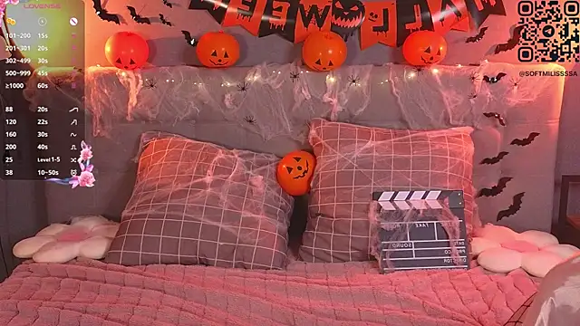 soft babe online show from November 2, 2025, 7:41 pm