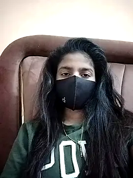 fuungirl38 online show from April 13, 2026, 3:49 pm