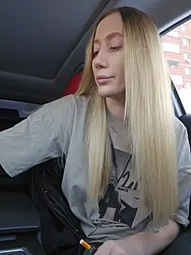 Snapshot of Pussy_Drive03 chatting on February 28, 2026, 4:34 am Pussy Drive03 online show from February 28, 2026, 4:34 am