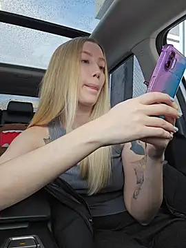 Snapshot of Pussy_Drive03 chatting on December 16, 2025, 5:44 am Pussy Drive03 online show from December 16, 2025, 5:44 am