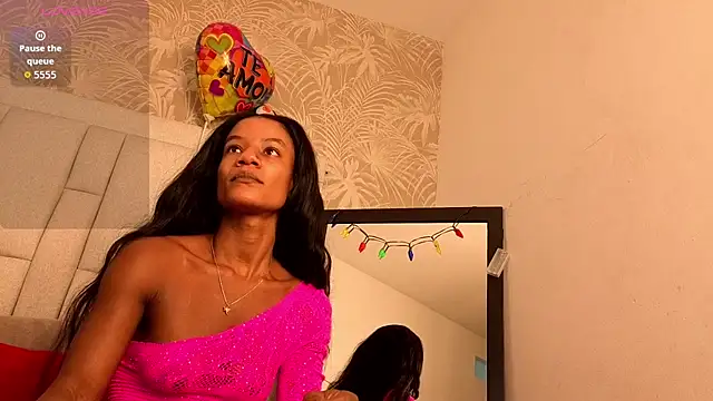 Snapshot of dafnnelewis chatting on December 16, 2025, 11:36 am dafnnelewis online show from December 16, 2025, 11:36 am